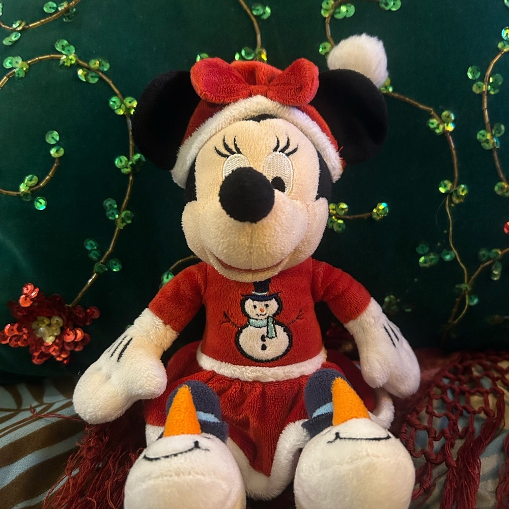 🏰RARE Minnie Mouse Snowman 2011 Disney Plush Christmas Decor🎄🧸